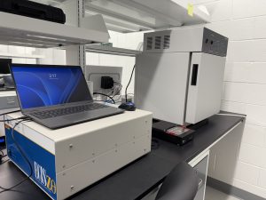 ECIS Z-theta equipment
